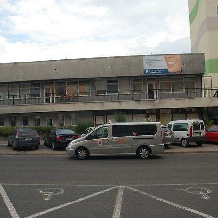 Hostel Family Erasmus Center Βαρσοβία Εξωτερικό φωτογραφία