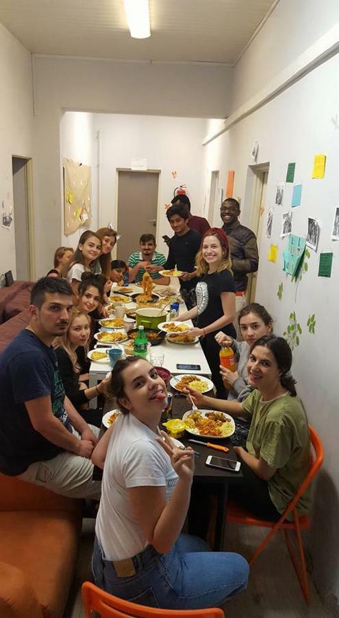 Hostel Family Erasmus Center Βαρσοβία Εξωτερικό φωτογραφία